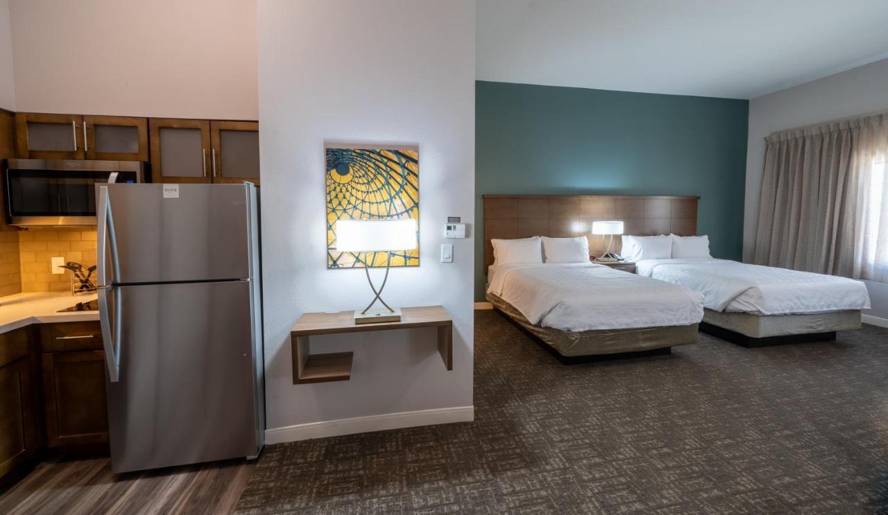 Staybridge Suites Houston East - Baytown By Ihg Room photo